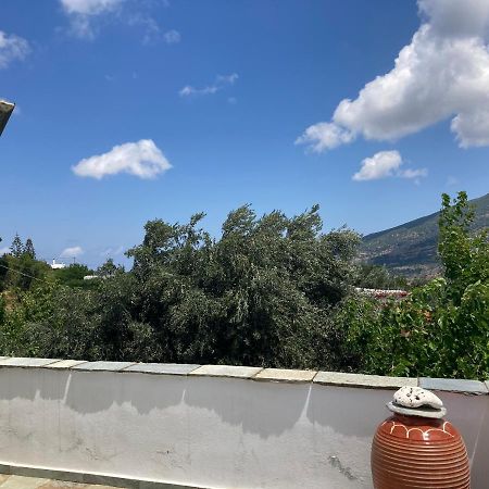 Agkyra Rooms Aladhinon 外观 照片