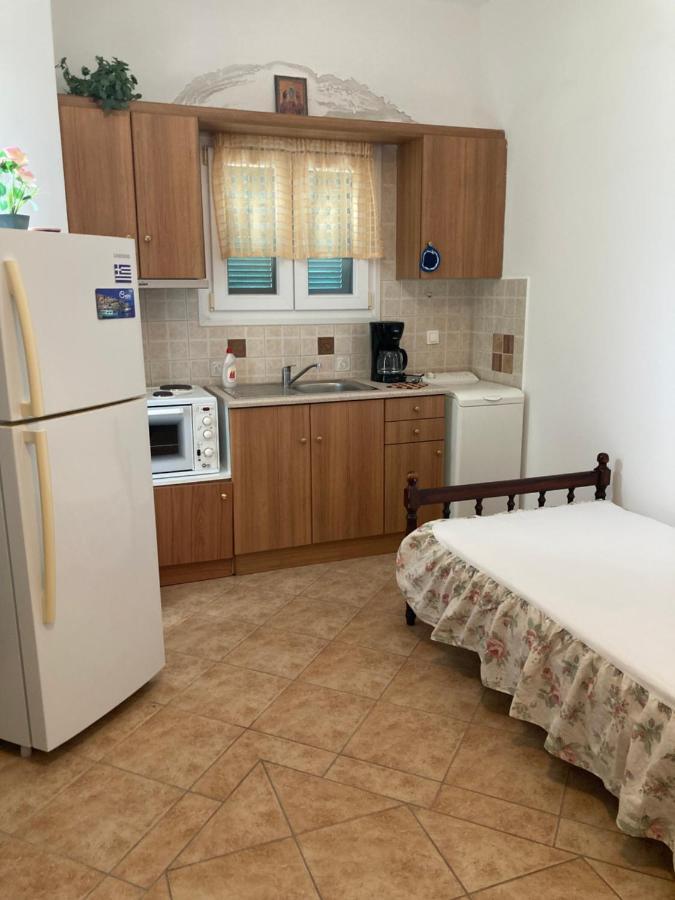 Agkyra Rooms Aladhinon 外观 照片